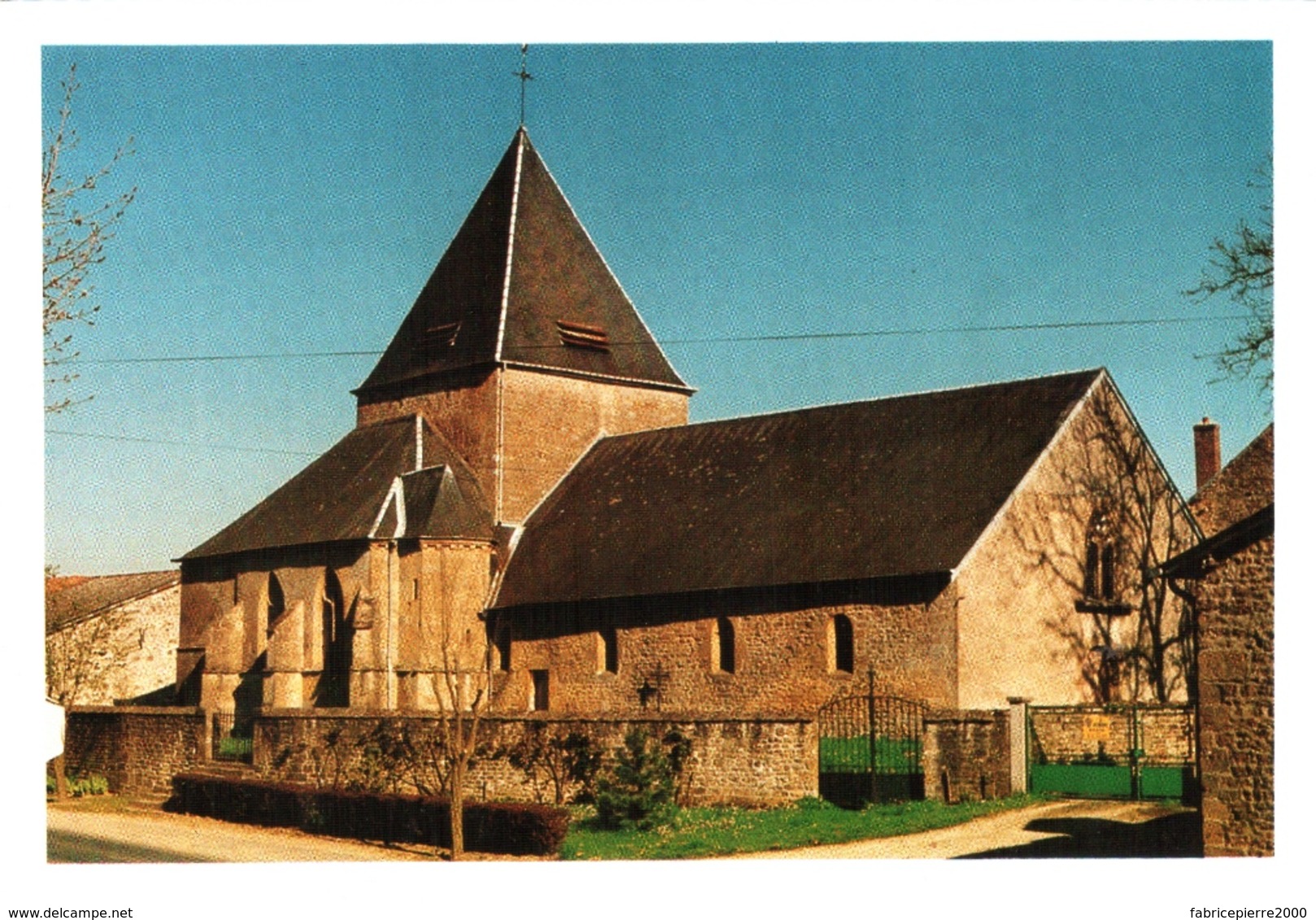 CPM 08 (Ardennes) Mouzon - Eglise Sainte-Geneviève TBE - Kirchen U. Kathedralen