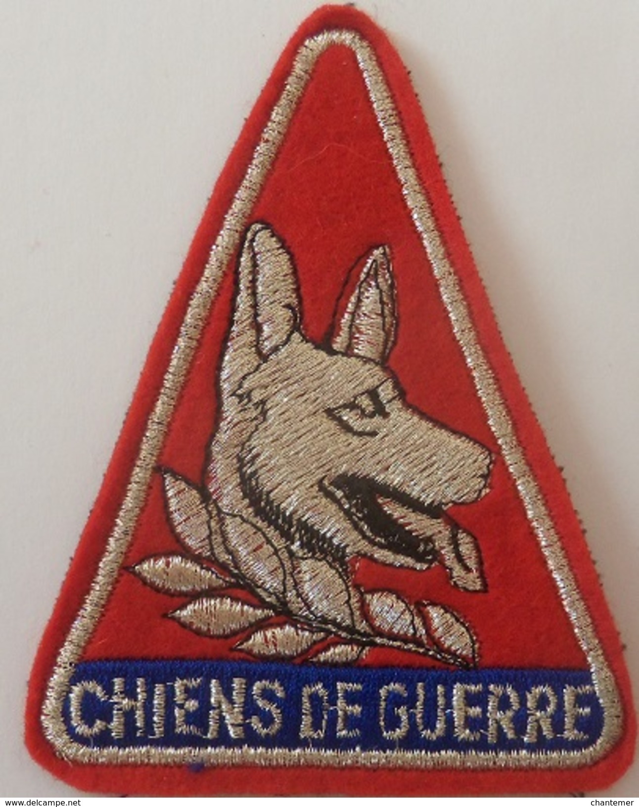 ECUSSON BRODE CHIEN DE GUERRE - Patches