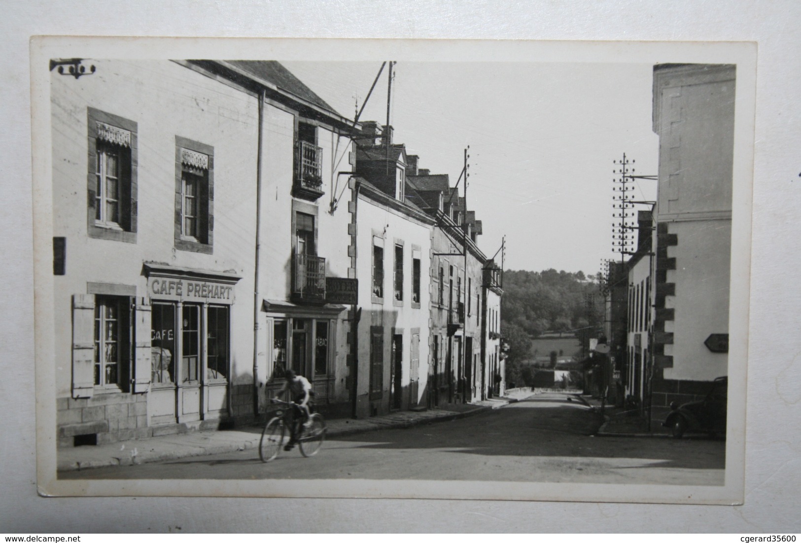 56 : La Gacilly - Rue Neuve ( Café  Préhart ) - La Gacilly