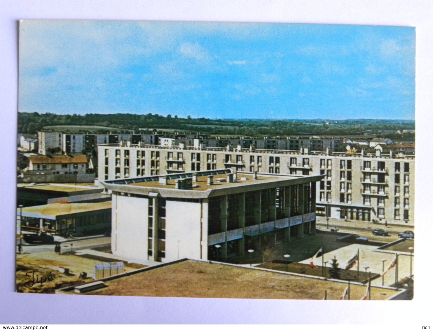 CP (72) Sarthe - ALLONNES - L'Hôtel De Ville Et Le Clos Fleuri - Allonnes