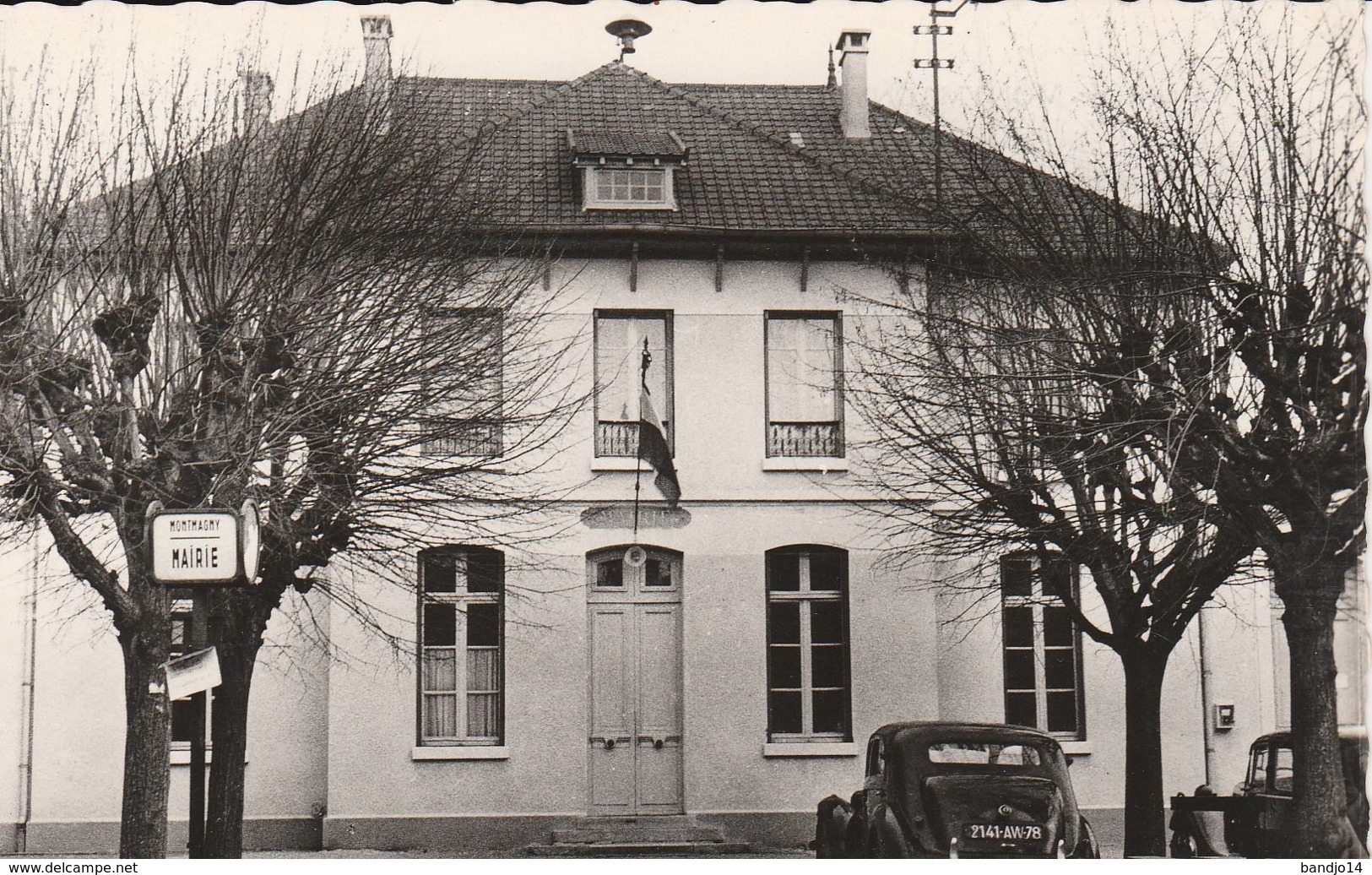 Montmagny -la Mairie ( Vue Peu Courante ) - Cpsm Petit  Format - Scan Recto-verso - Mery Sur Oise