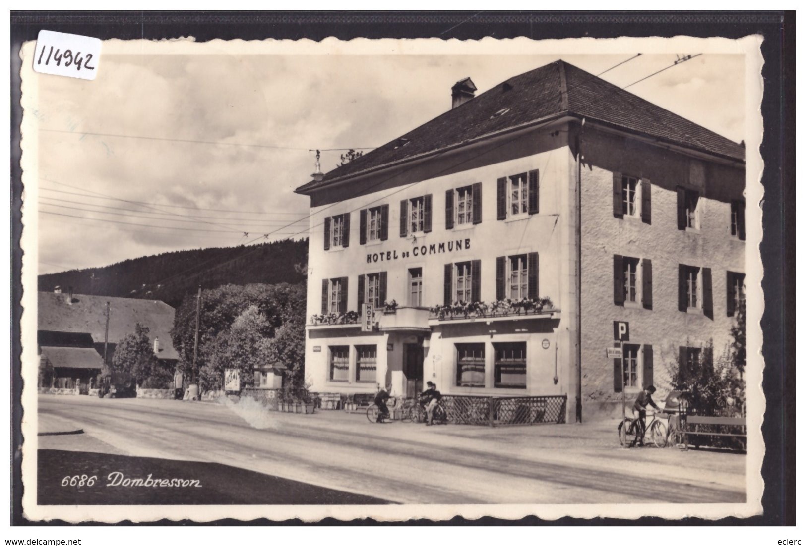 DOMBRESSON - HOTEL DE COMMUNE - TB - Dombresson 