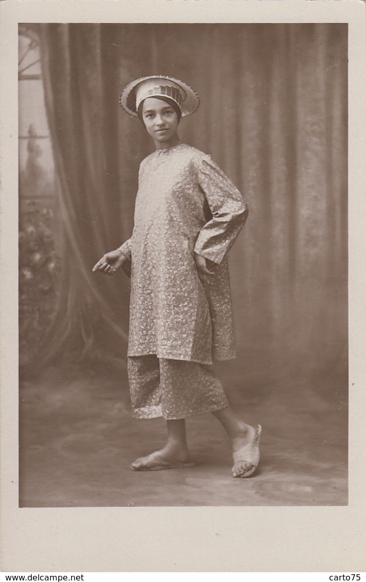 Photographie - Carte-Photo - Portrait Jeune Fille Costumée Asie - Fotografie