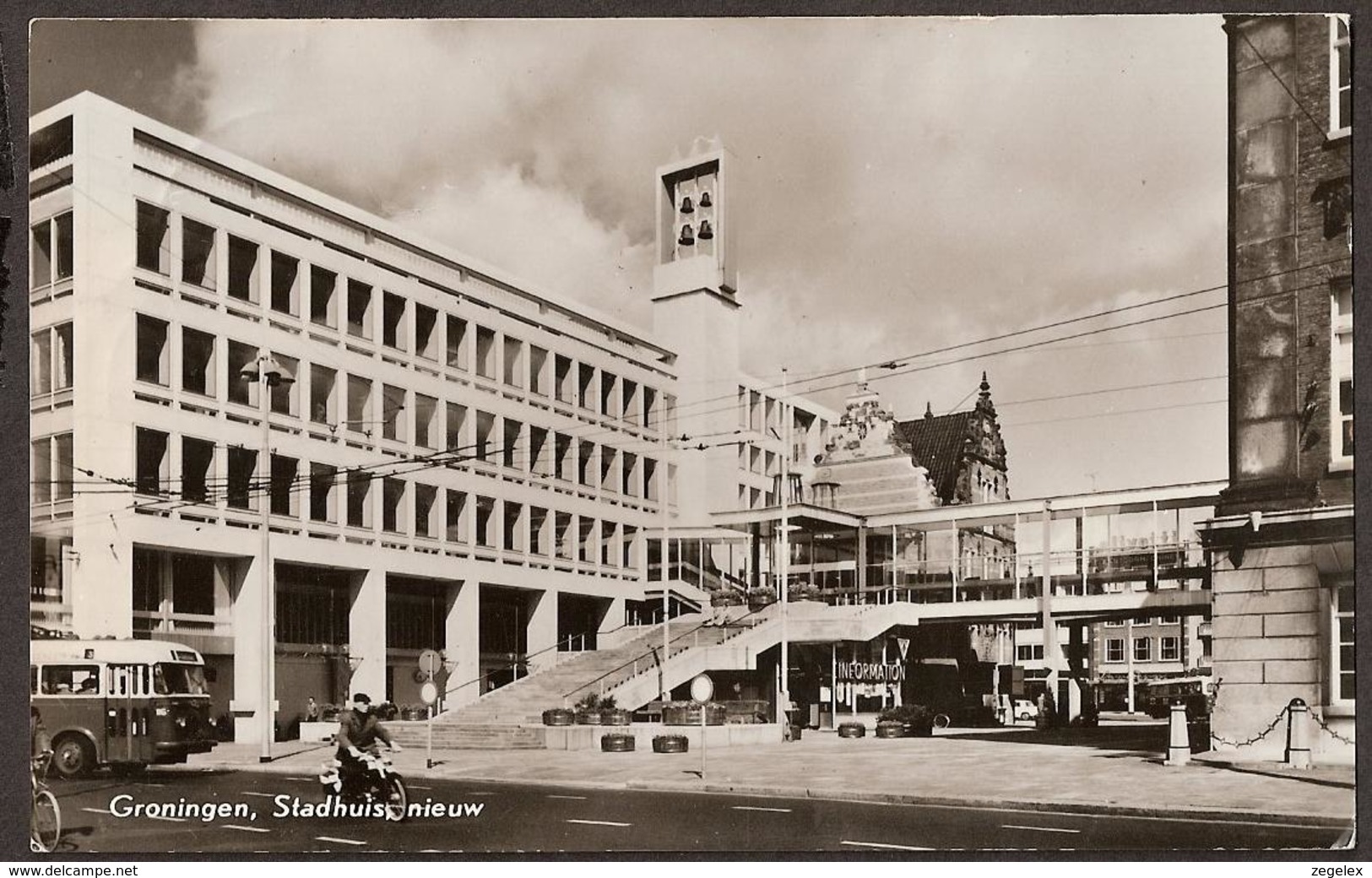 Groningen - Stadhuis - Nieuw Met Trolleybus - 1966 - Groningen