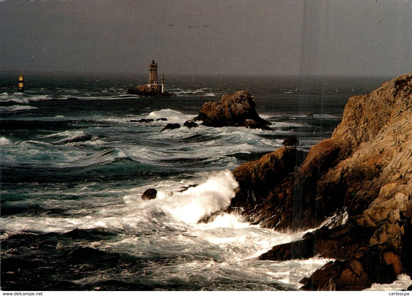 Plogoff Dans Les Courants Du Raz De Sein 1997   CPM Ou CPSM - Plogoff