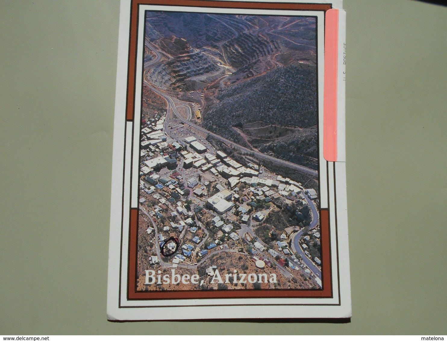 ETATS UNIS AZ ARIZONA AERIAL VIEW OF BISBEE WITH THE LAVENDER PIT MINE IN THE BACKGROUND - Autres & Non Classés