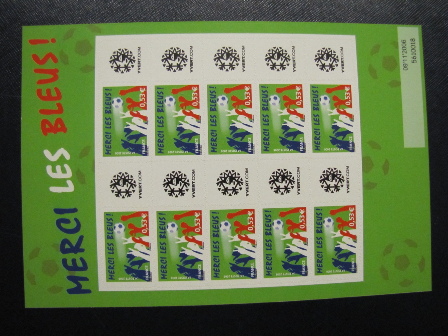 FEUILLET DE 10 TIMBRES N° 3936B  FOOTBALL - MERCI LES BLEUS - Logo  YVERT - Other & Unclassified