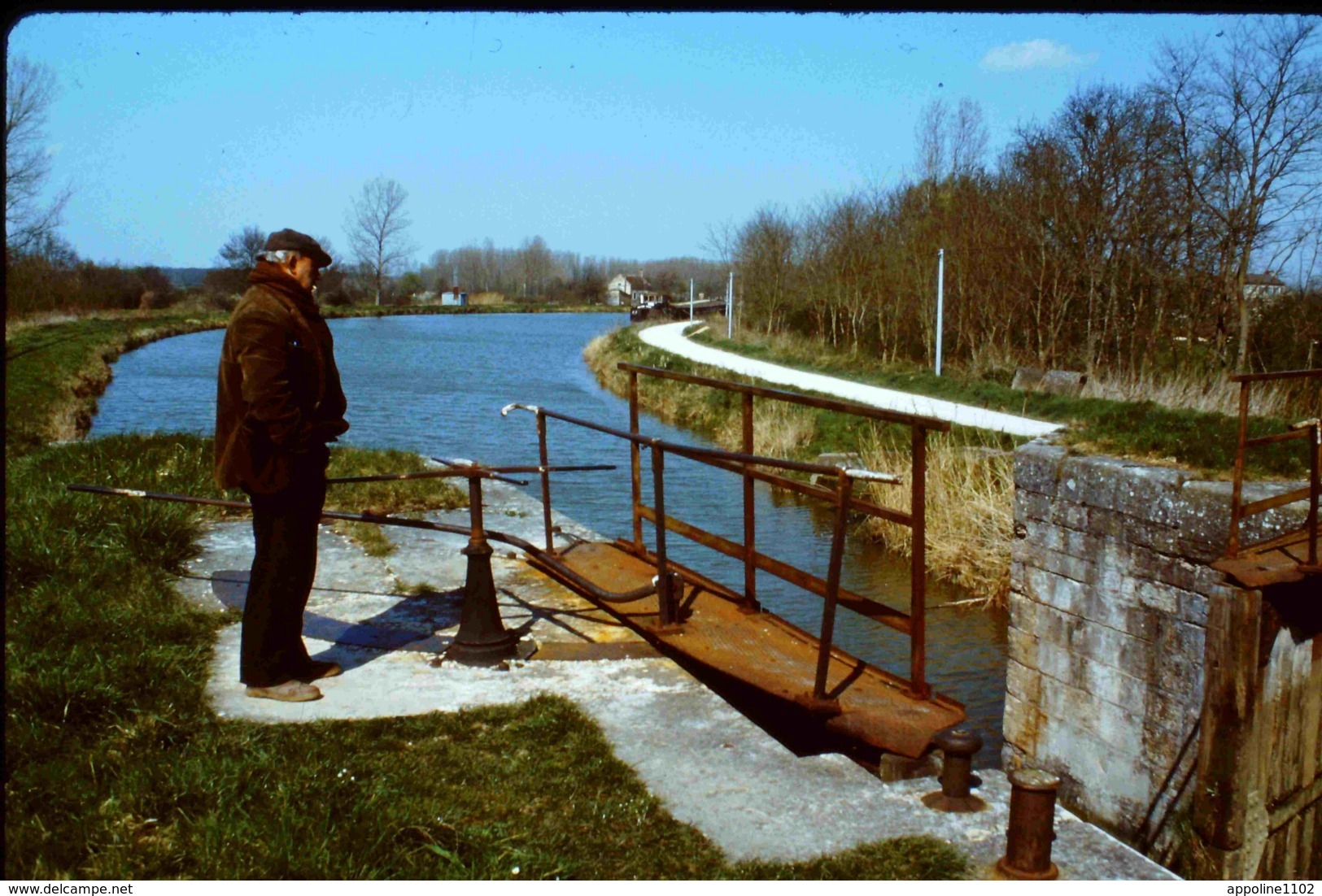 SAINT-SYMPHORIEN-SUR-SAONE - Autres & Non Classés