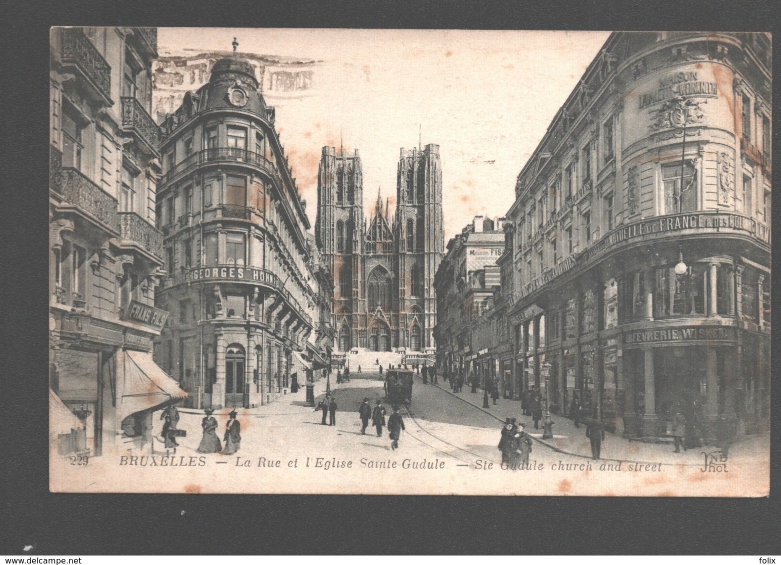 Bruxelles - La Rue Et L'Eglise Sainte-Gudule - 1919 - Avenues, Boulevards