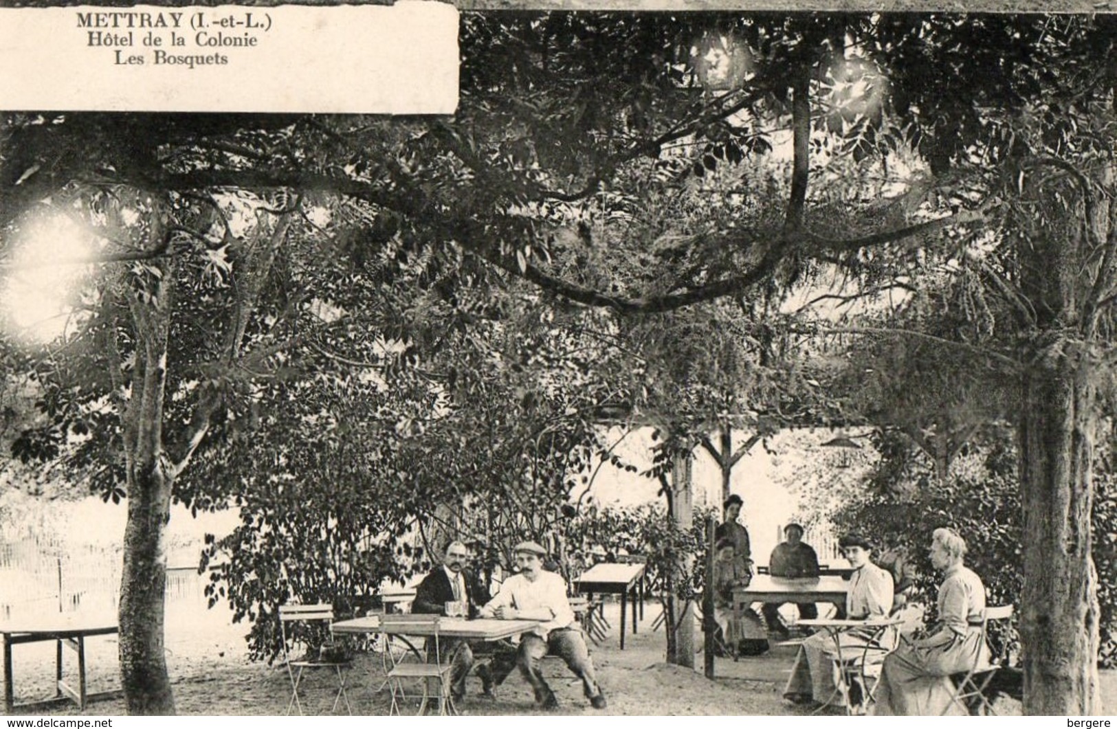 37. CPA. METTRAY.  Hotel De La Colonie, Les Bosquets, Terrasse.  1913. - Mettray