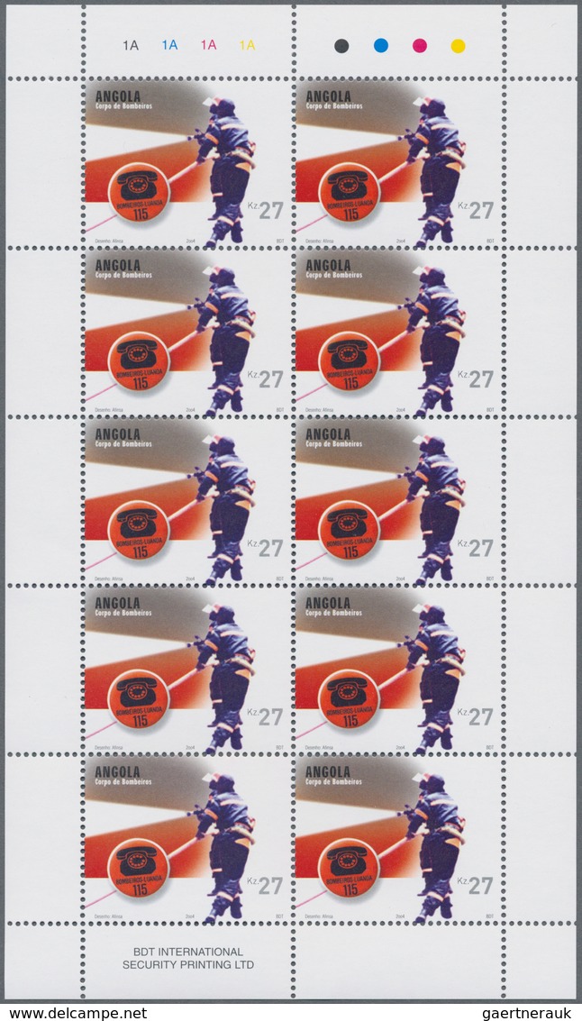 Angola: 2004, „FIRE BRIGADE “, Complete Set Of 3 In Miniature Sheets, In An Investment Lot Of 1000 S - Angola
