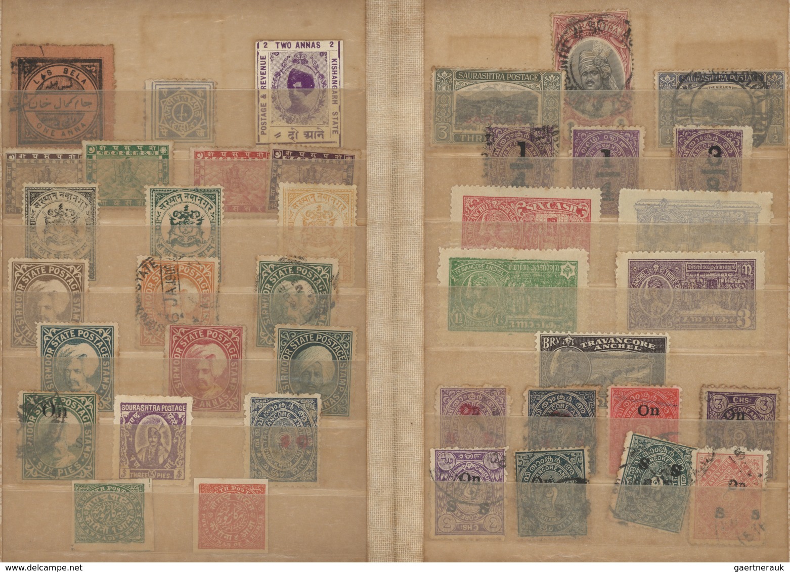 Indien: 1854/1949, accumulation on old blanc pages and in a small stockbook with only old material f