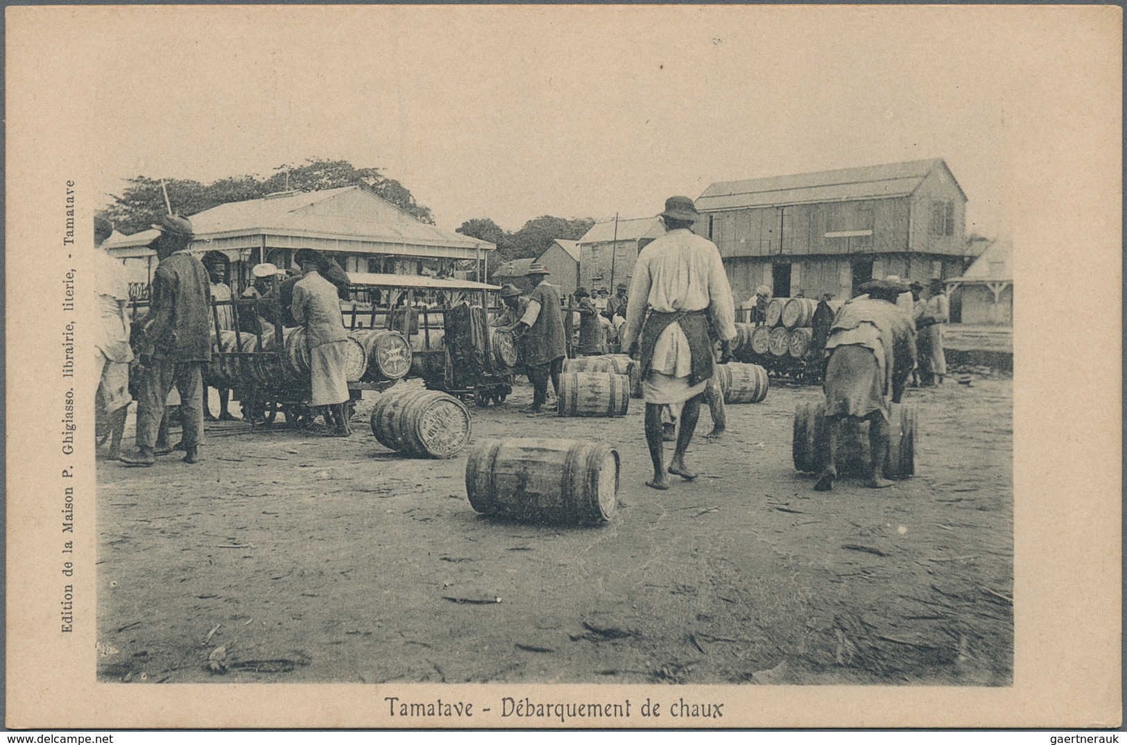 Madagaskar: 1905/1960 (ca.), almost exclusively before 1930, collection/accumulation of nearly 1000