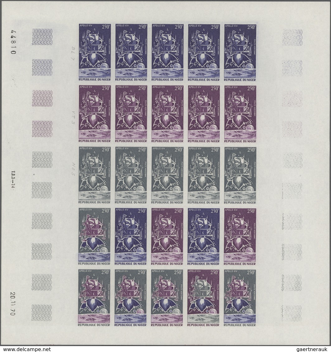 Niger: 1969/1978, IMPERFORATE COLOUR PROOFS, MNH collection of 105 complete sheets (=2.245 proofs),