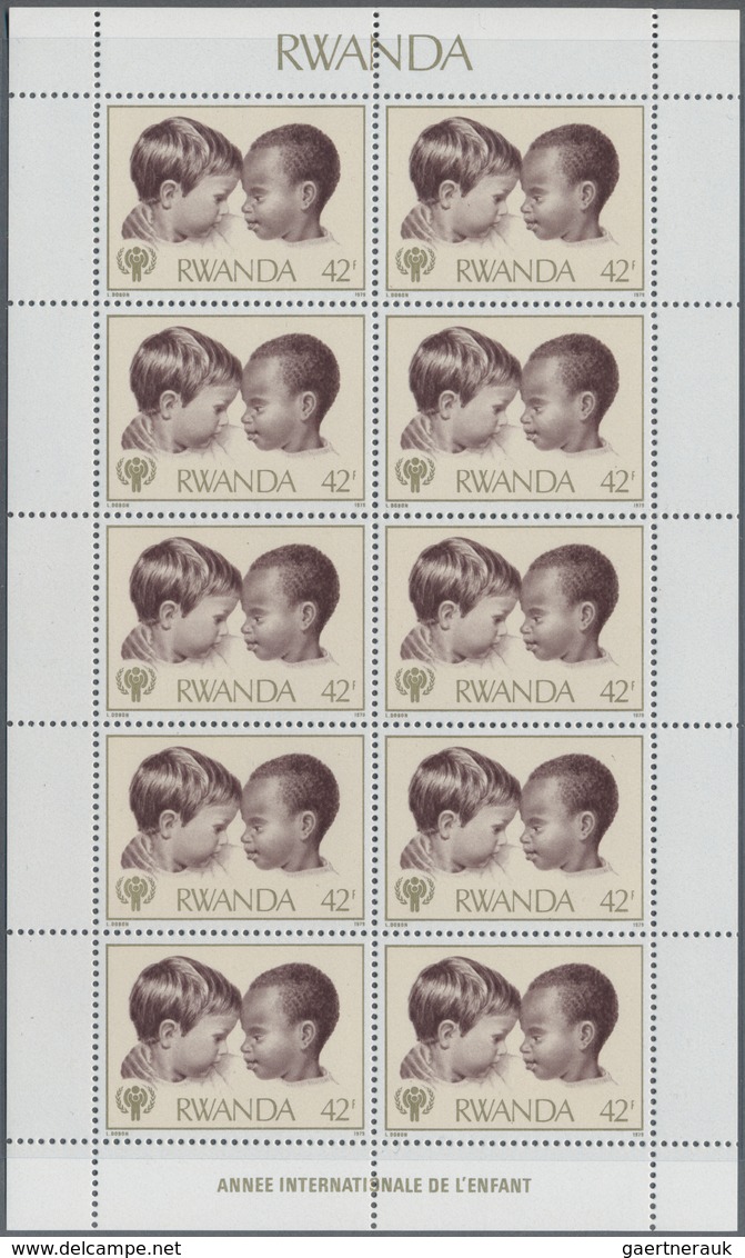 Ruanda: 1969/1979 (ca.), Accumulation With Complete Sets Some In Larger Quantities In Part Or Comple - Sonstige & Ohne Zuordnung
