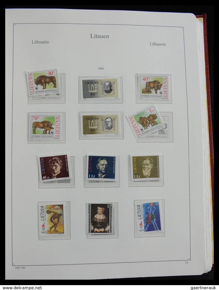 Litauen: 1918-2010: Well filled, MNH and mint hinged collection Lithuania 1918-2010 in Kabe album, i