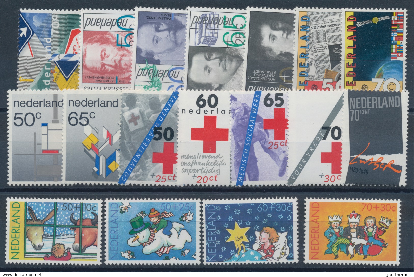 Niederlande: 1983, Sets Without The Souvenir Sheets Per 300 MNH. Every Year Set Is Separately Sorted - Autres & Non Classés