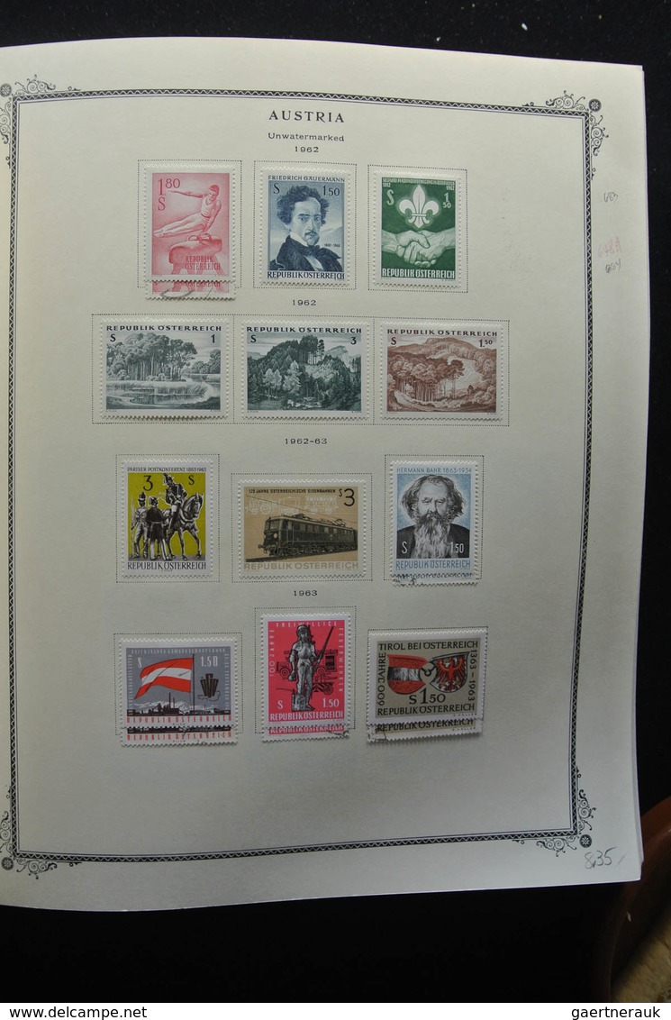 Österreich: 1850-2009: Almost complete, mostly mint hinged, partly double collection Austria 1850-20