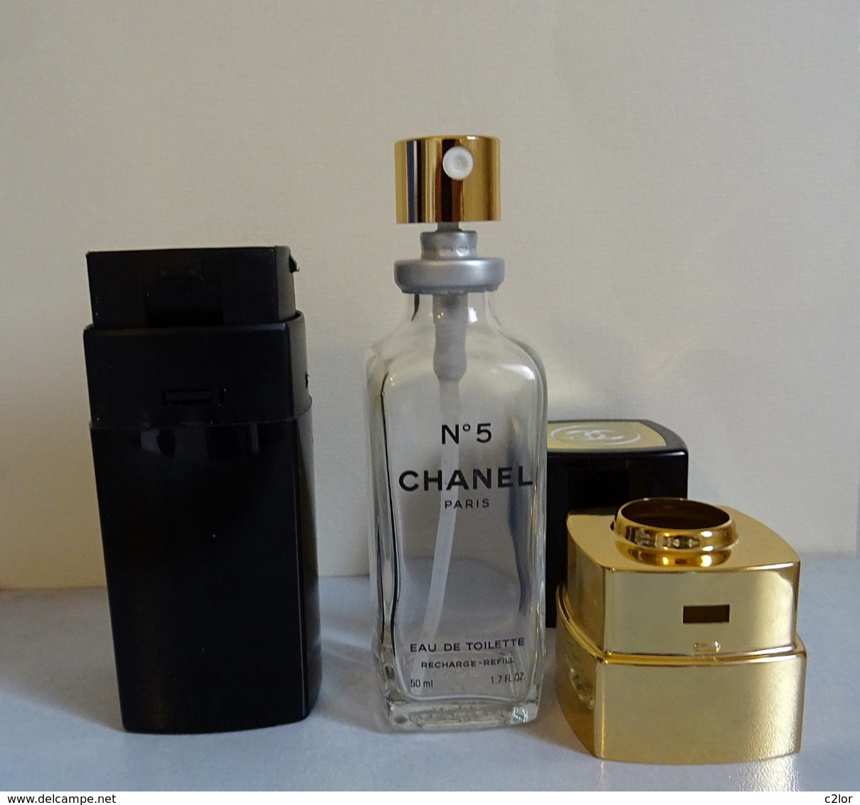 Flacon Etui Vaporisateur " N°5  "de CHANE Et Sa Recharge  VIDE/EMPTY   Eau De Toilette 50 Ml - Flacons (vides)