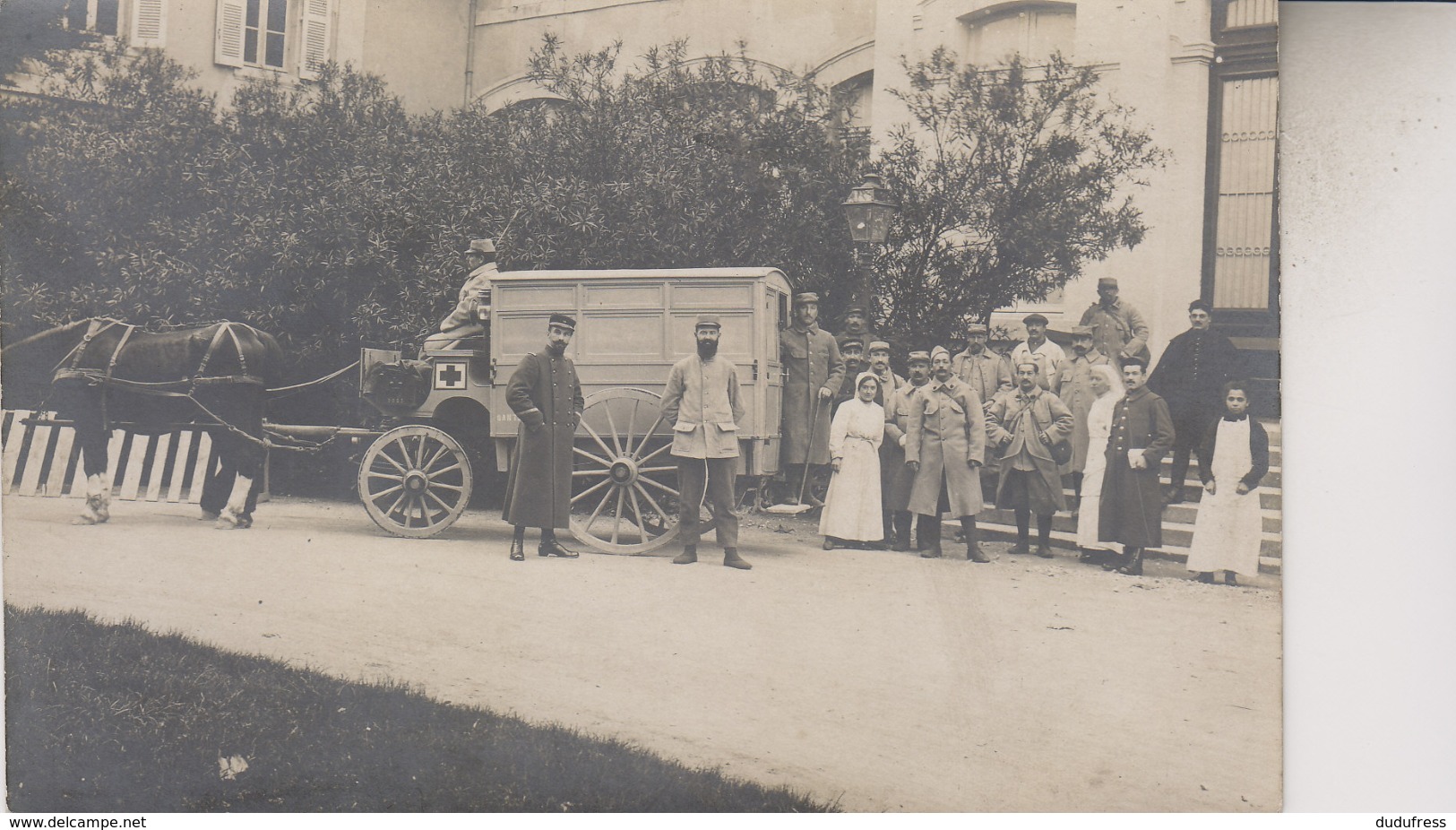 CARTE  PHOTO   HOPITAL  MILITAIRE - Autres & Non Classés