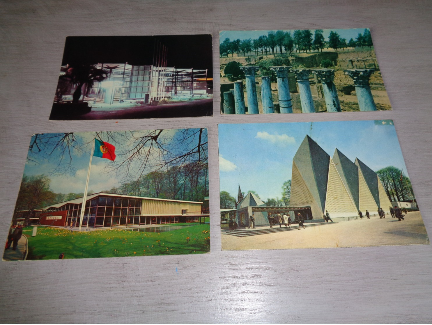 Beau Lot De 60 Cartes Postales De Belgique CPSM  Grand Format  Exposition Universelle De Bruxelles 1958  Brussel - 5 - 99 Postkaarten