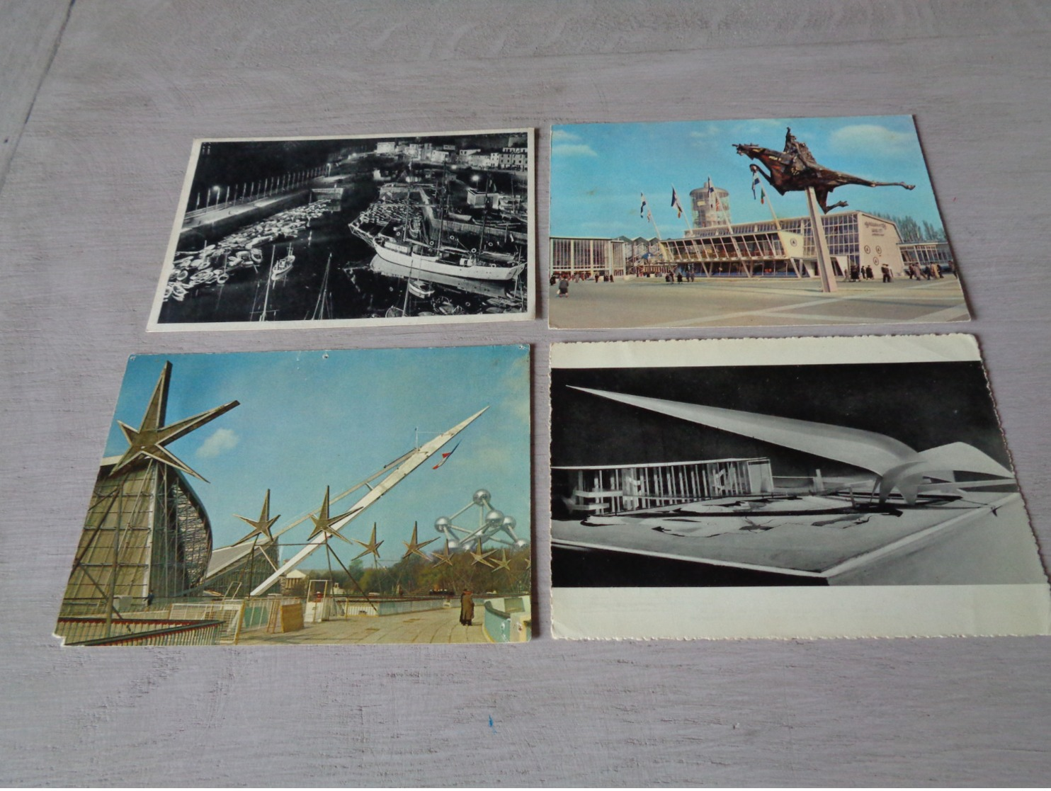 Beau lot de 60 cartes postales de Belgique CPSM  grand format  Exposition Universelle de Bruxelles 1958  Brussel