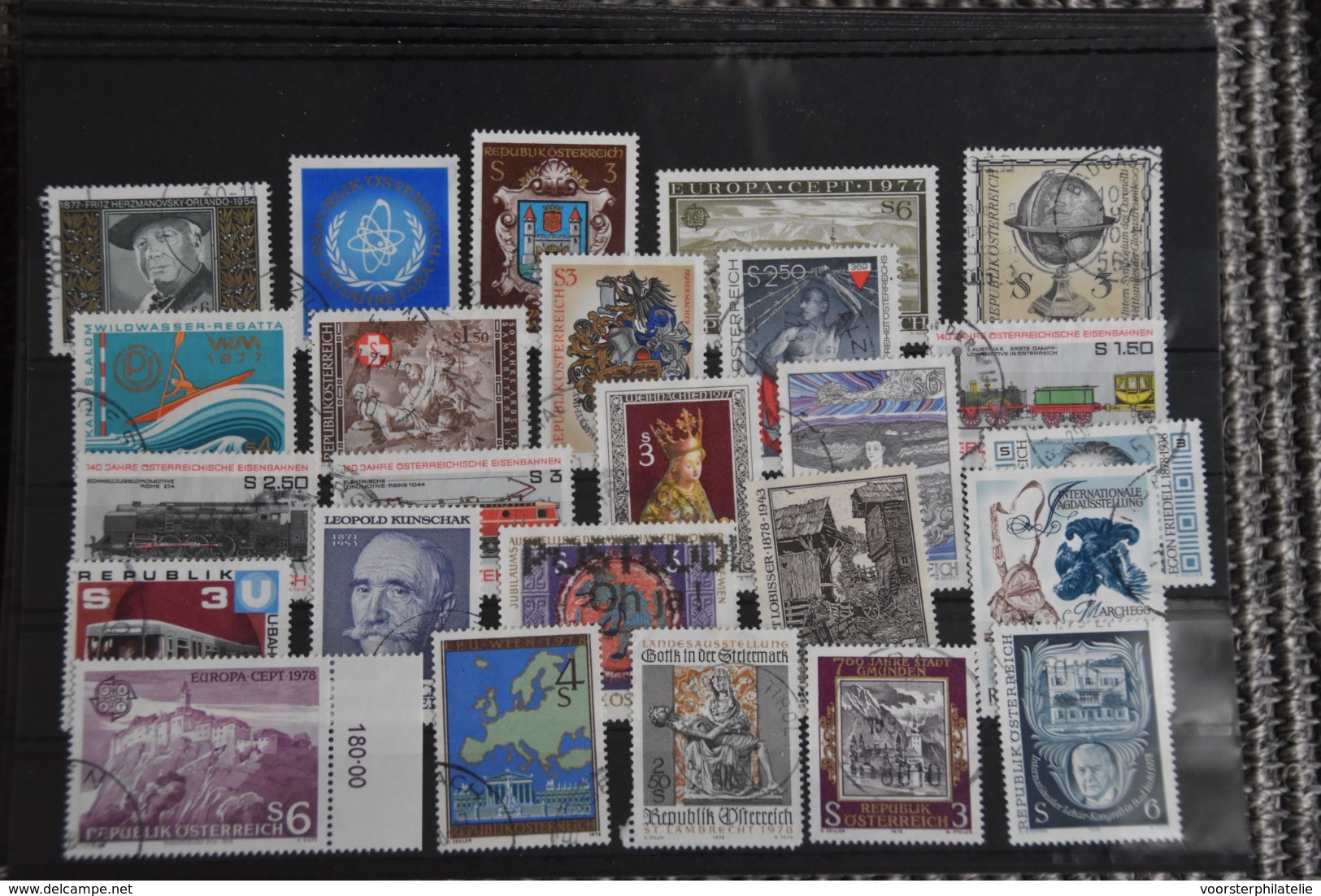 D(A) 007 ++ LOT AUSTRIA USED GESTEMPELD - Collections (sans Albums)