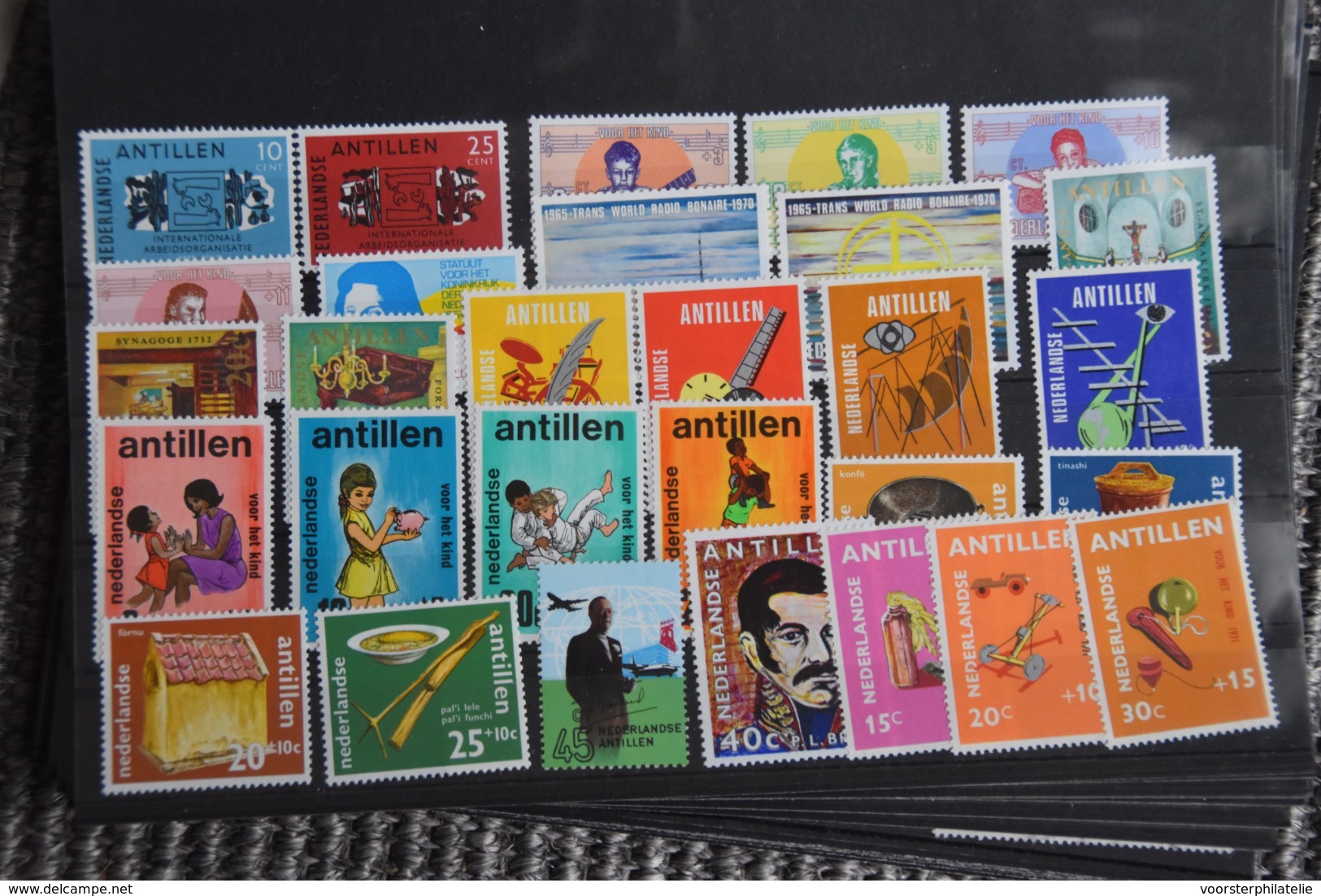 D(A) 044 ++ LOT NETHERLANDS ANTILLES ANTILLEN  MNH ** POSTFRIS - Collections (sans Albums)