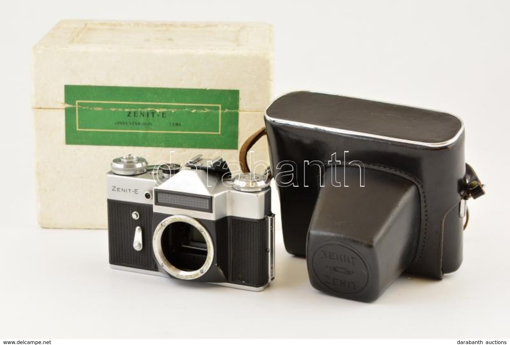 Zenit E Fényképezőgép, Saját Tokjában, Dobozában, Objektív Nélkül - Fotoapparate