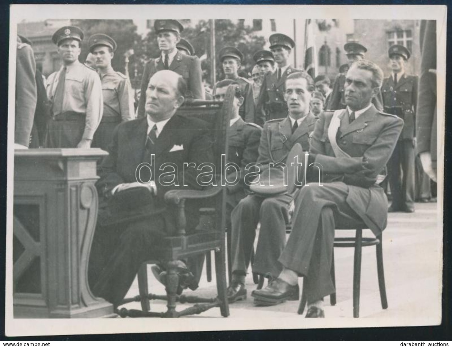1947 Dinnyés Lajos Miniszterelnök Rendőrökkel ünnepségen 12x9 Cm - Sonstige & Ohne Zuordnung