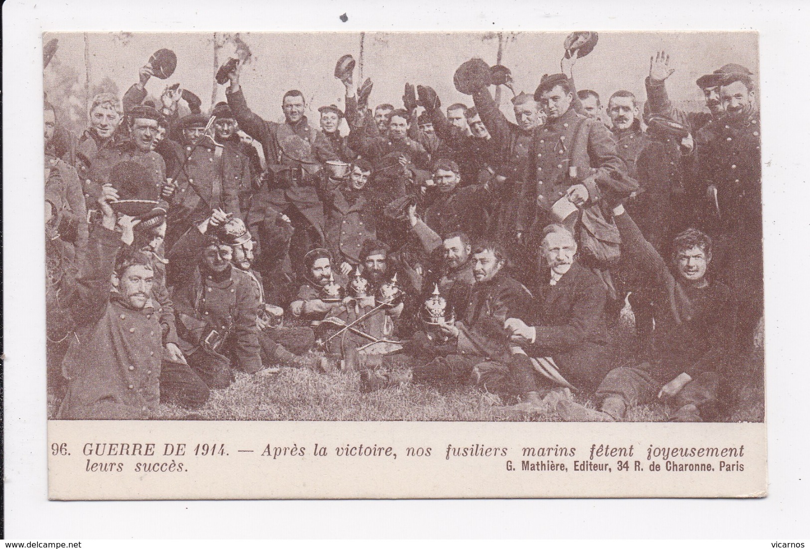 CP 45 MILITARIA Apres La Victoire Nos Fusiliers Marins Fêtent Joyeusement Leurs Succés - Guerre 1914-18