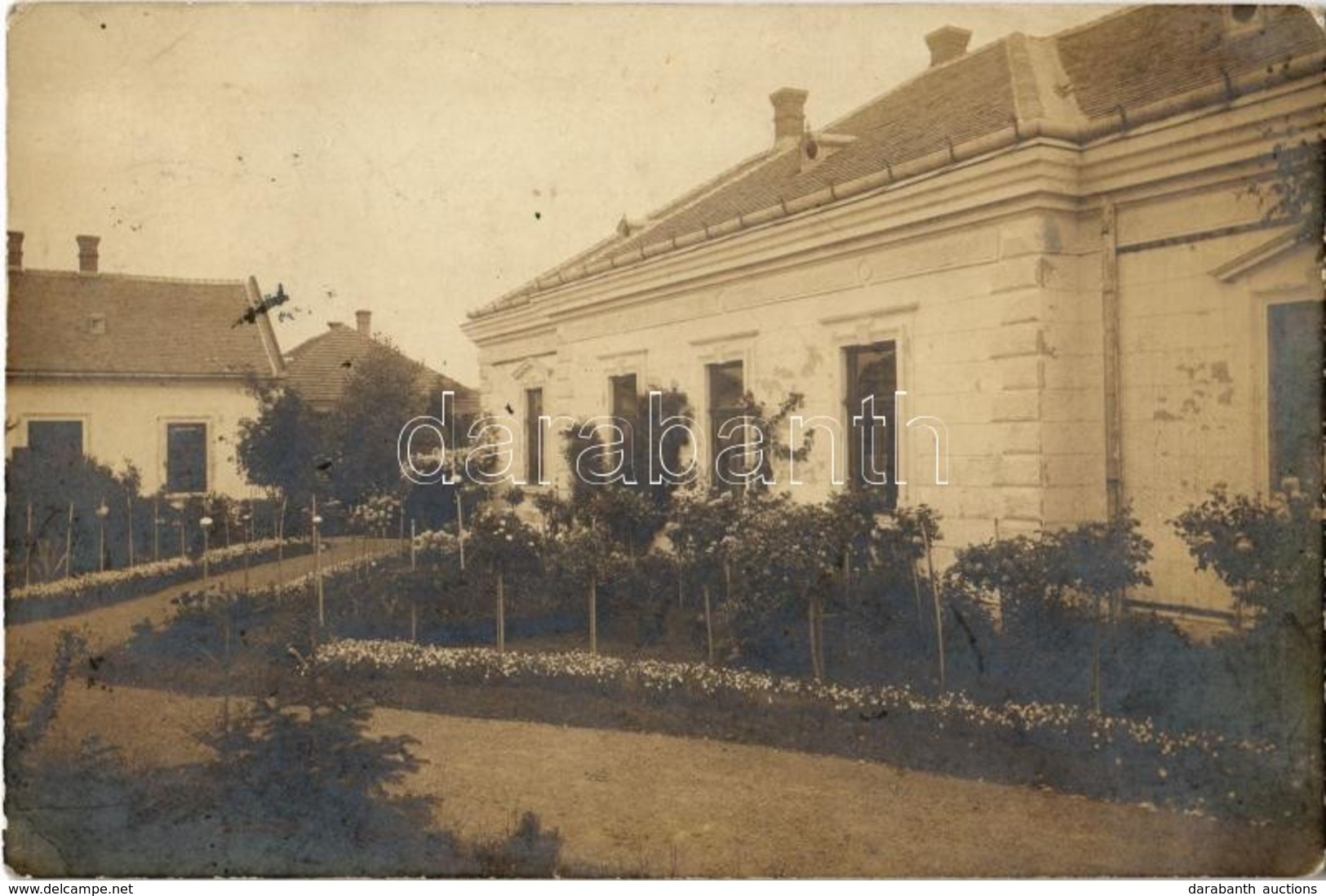 T2/T3 1911 Aranyosmarót, Zlaté Moravce (?); Villa. Photo (EK) - Ohne Zuordnung