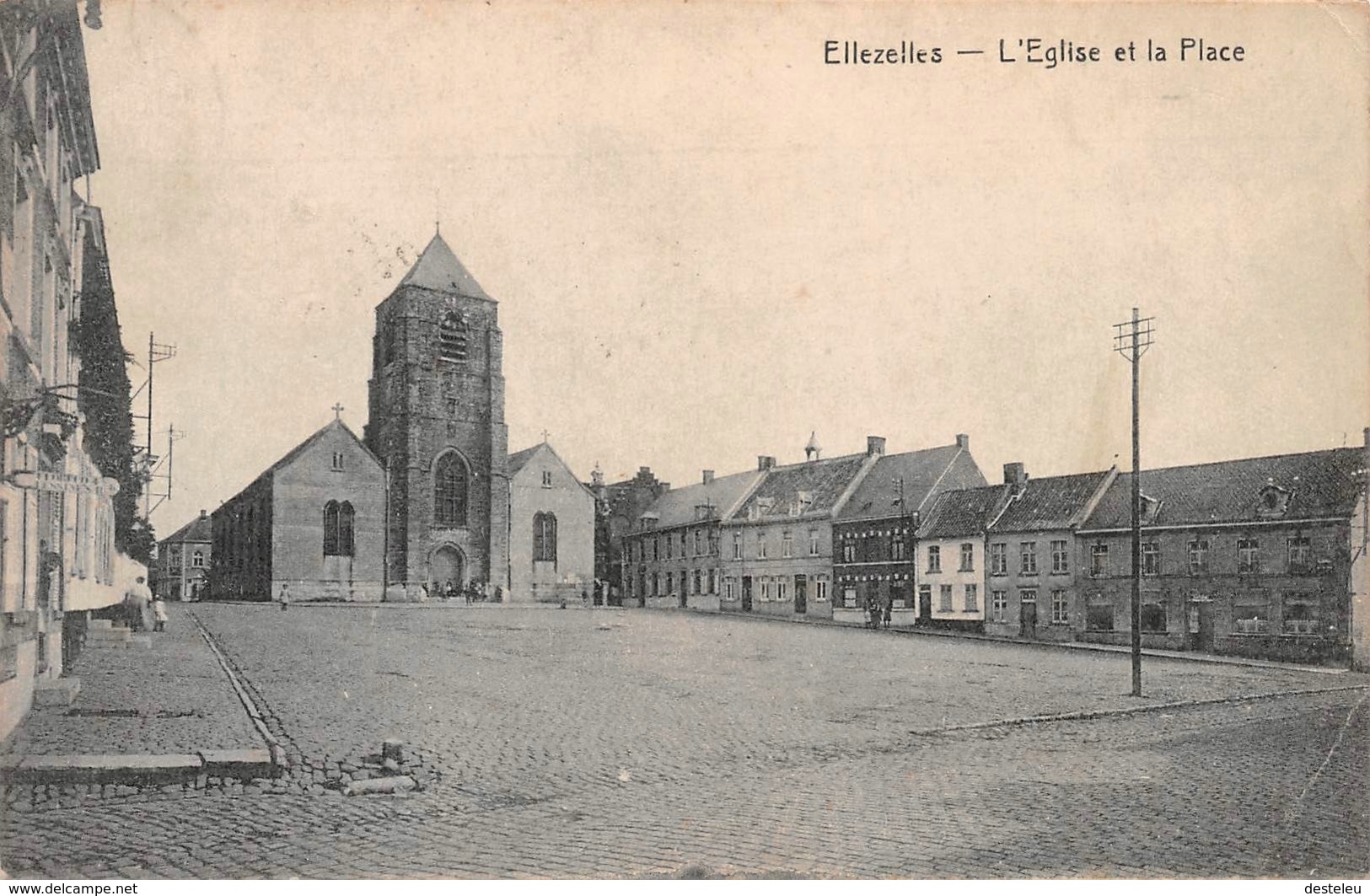 L'Eglise Et La Place - Ellezelles - Ellezelles