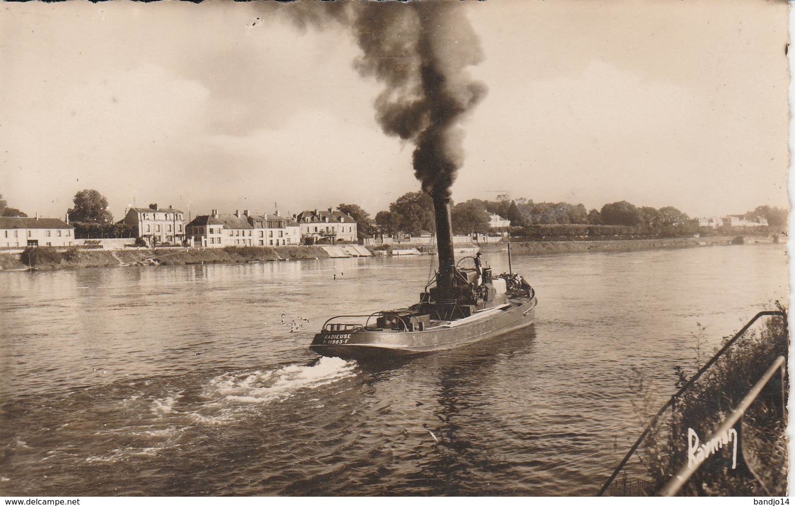 Ablon - Remorqueur Sur La Seine  - Cpsm Format Cpa  - Scan Recto Verso - Ablon Sur Seine