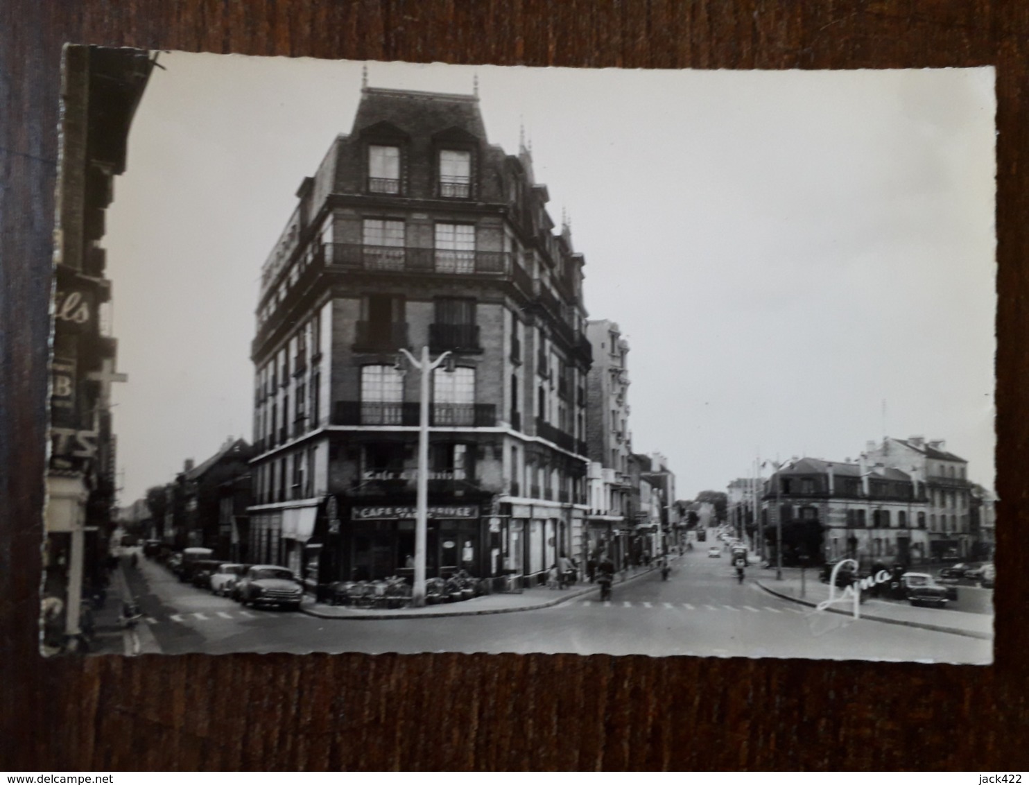 L22/628  MAISONS-LAFITTE . Avenue De Poissy .Avenue De Saint Germain - Maisons-Laffitte