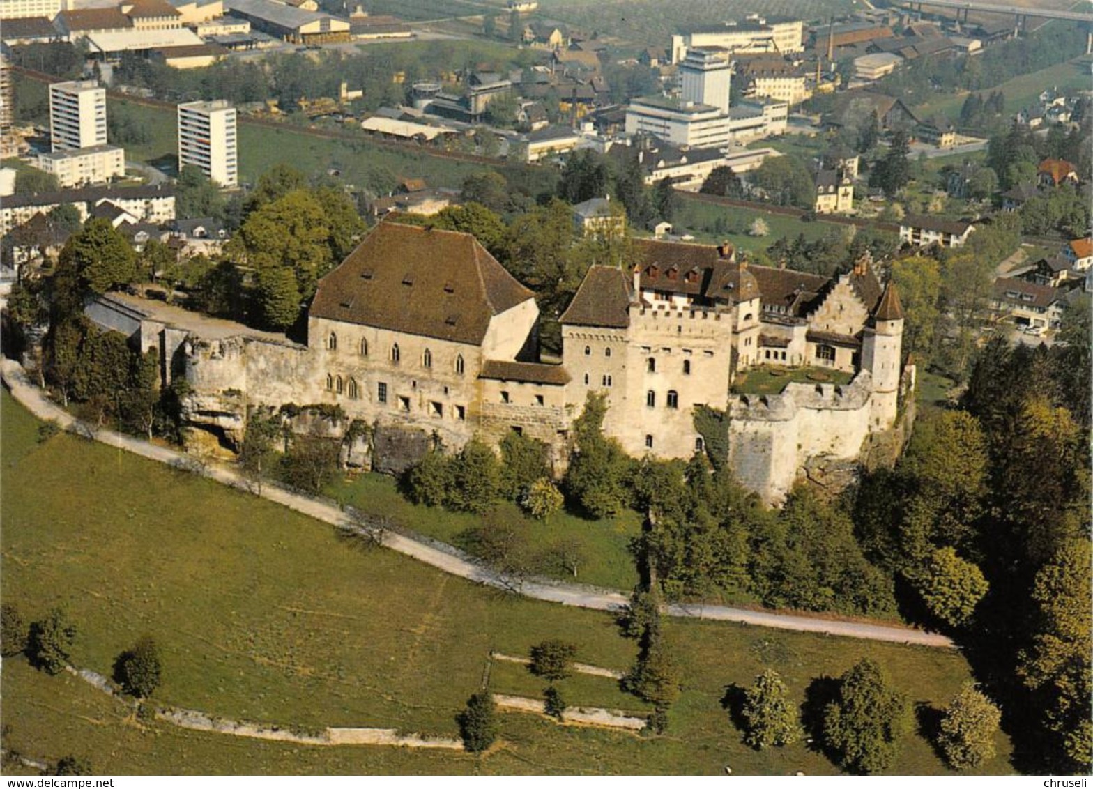 Lenzburg Schloss - Lenzburg