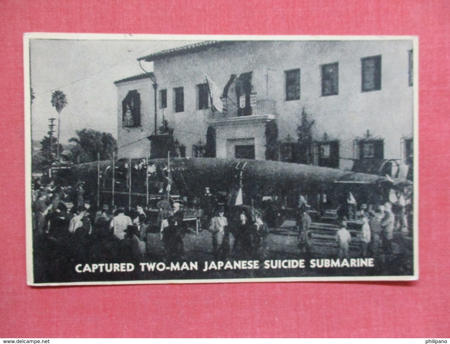 Captured Two Man Japanese Suicide Submarine   Ref 3641 - Sous-marins