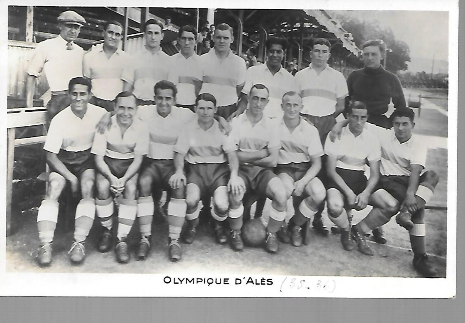 30 ALèS PHOTO DE "L"EQUIPE DE FOOTBALL EN 1935 / 1936" - Alès