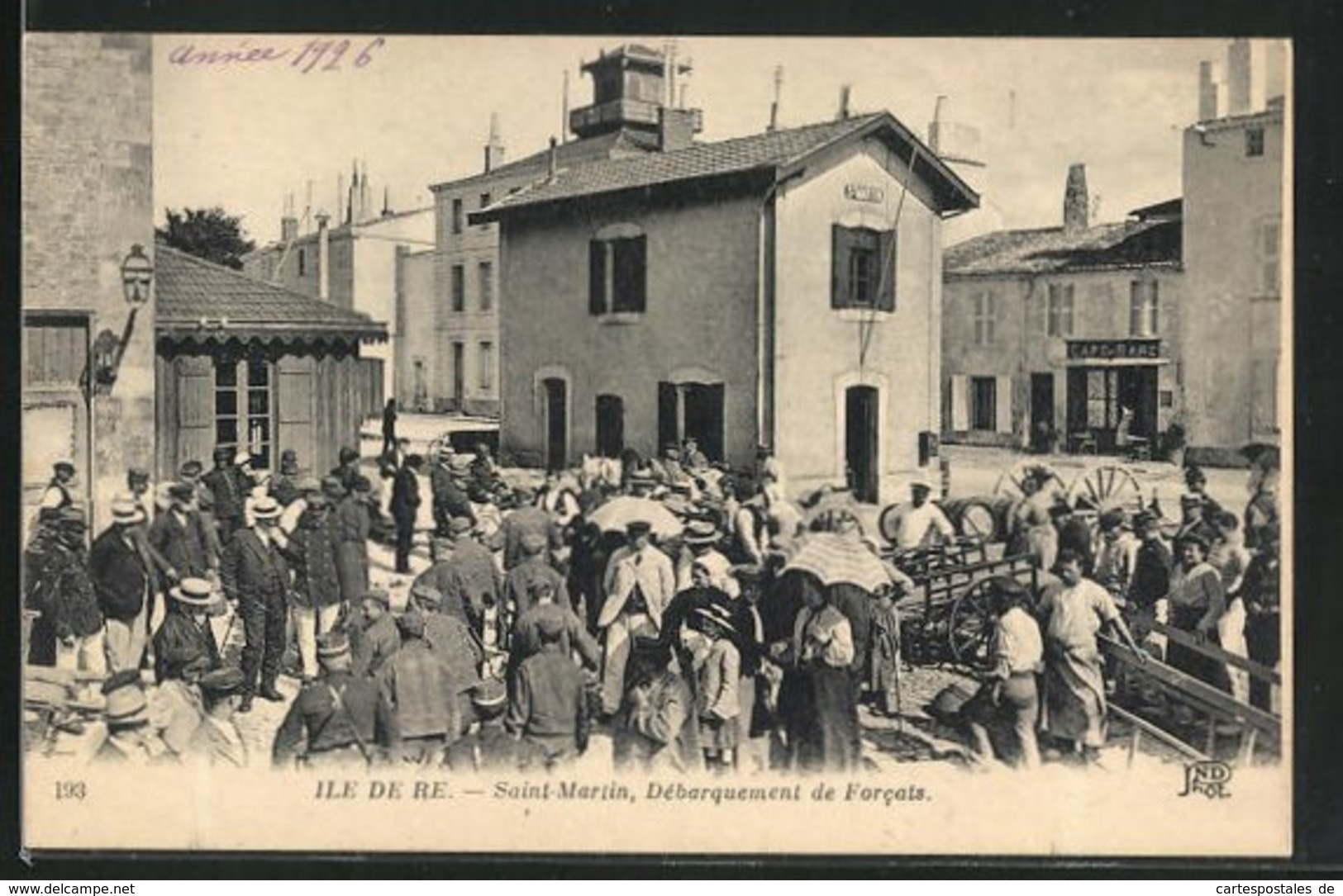 CPA Saint-Martin / Ile De Re, Debarquement De Forcats - Autres & Non Classés