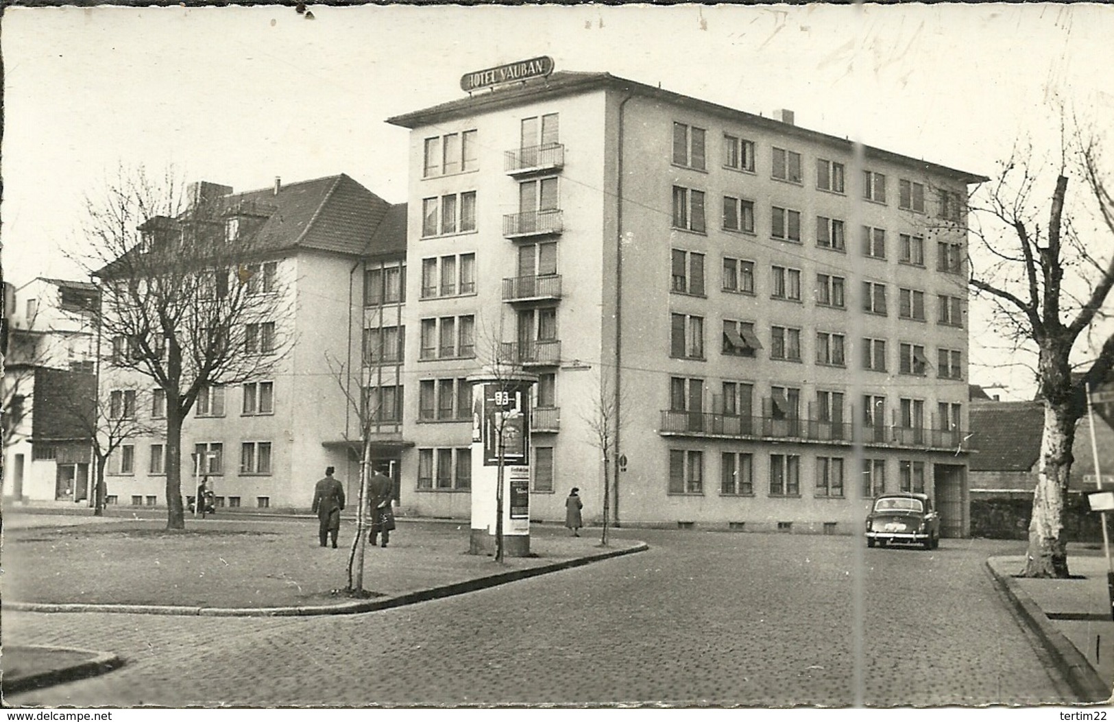 (LANDAU )( ALLEMAGNE ) ( MILITARIA ) . HOTEL VAUBAN - Landau