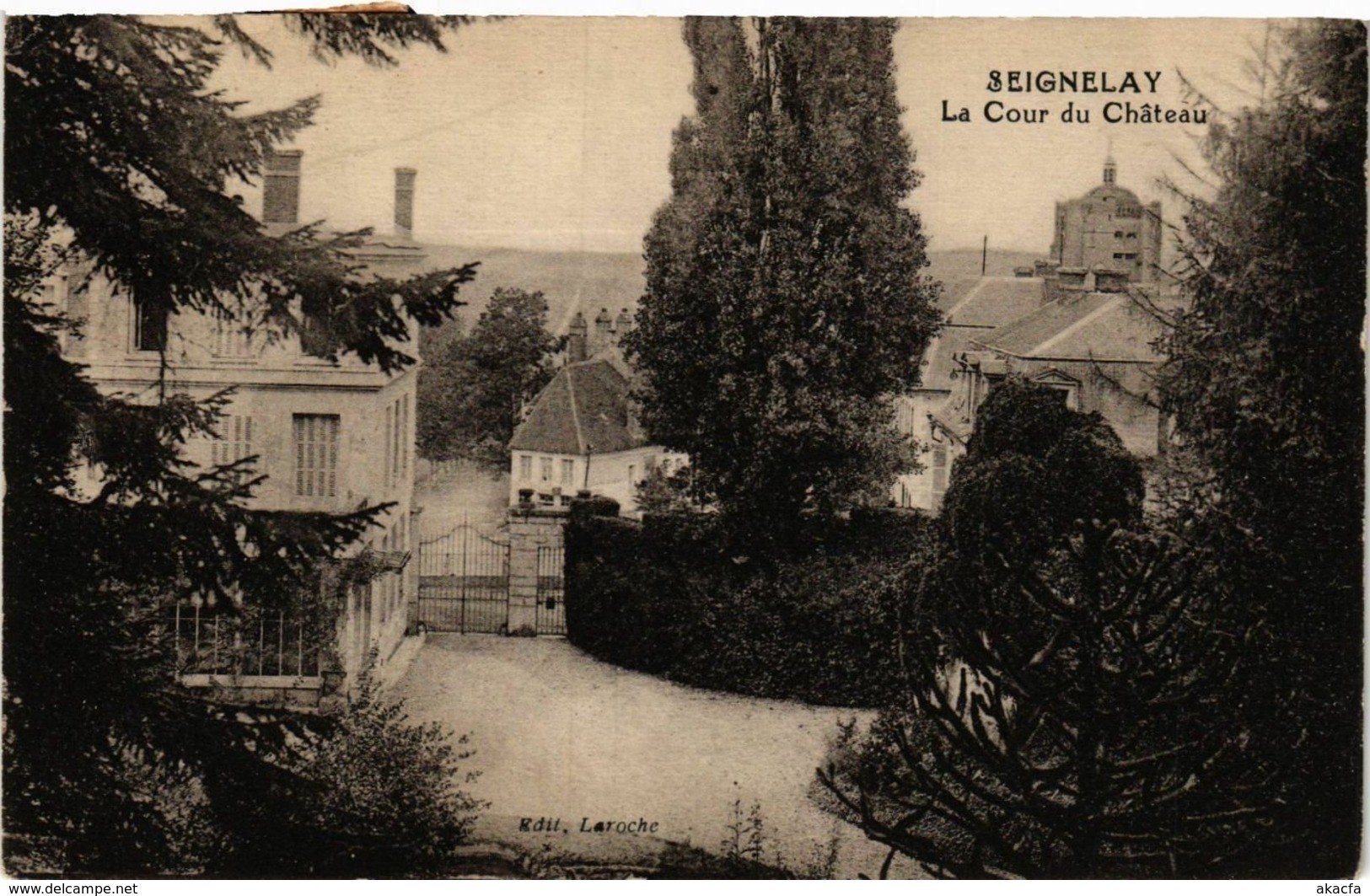 CPA Seignelay - La Cour Du Chateau (658499) - Seignelay