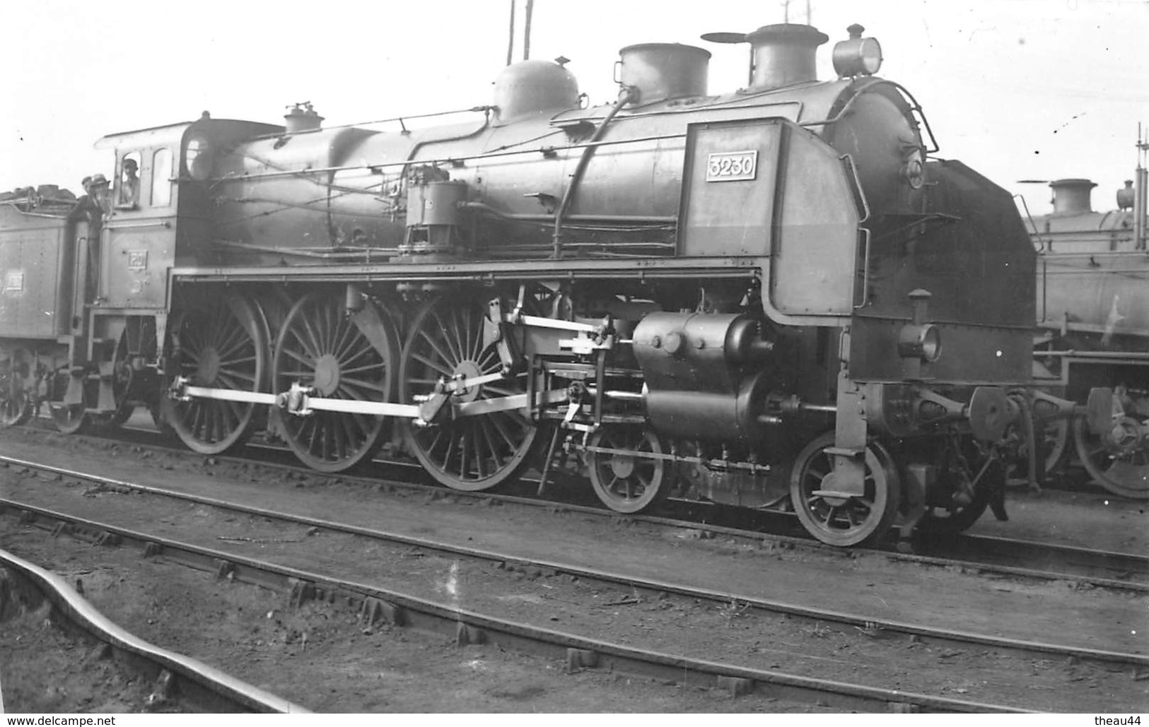 Cliché D'une Locomotive  - Chemins De Fer - Machine N° 3230 Du P.O. - Cheminots - Train En Gare  -  Voir Description - Treni