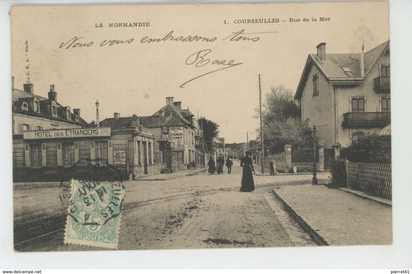 COURSEULLES - Rue De La Mer - Courseulles-sur-Mer