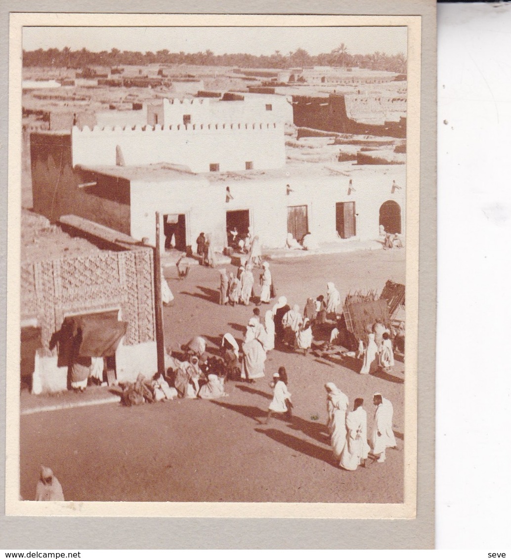 TOZEUR Tunisie Place CANOVA GANOVA Marché Septembre 1923 Photo Amateur Format Environ 5 X 3,5 Cm - Luoghi