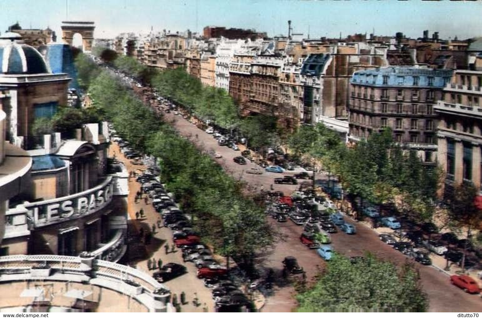 Paris - L'avenue Des Champs Elysees - Formato Piccolo Non Viaggiata – E 13 - Mondo