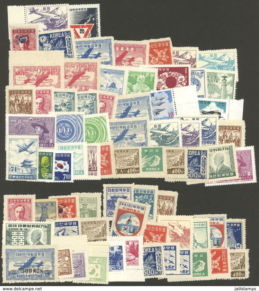 SOUTH KOREA: Envelope Containing SEVERAL HUNDREDS Mint Stamps (some With Hinge Marks, A Few Without Gum As Issued, And M - Korea, South