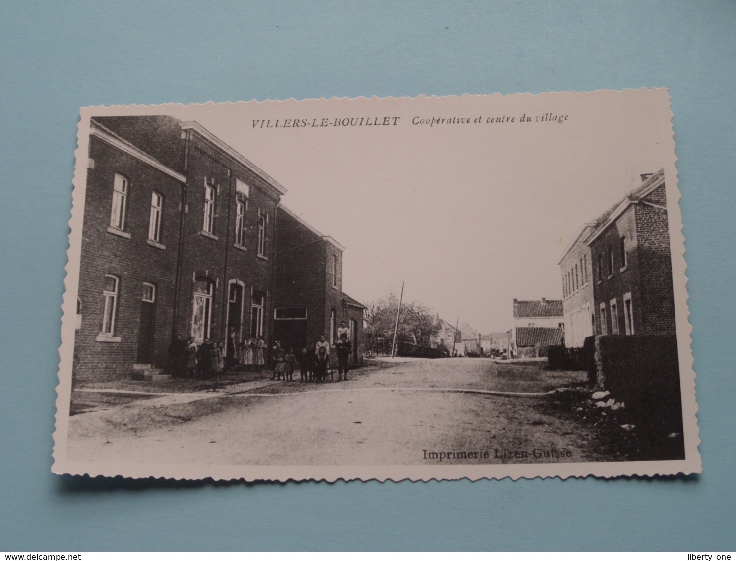 Cooperative Et Centre De Village  Villers-le-Bouillet ( Copie / Copy De Carte Postale ) Anno 19?? ( Zie Foto Details ) ! - Villers-le-Bouillet