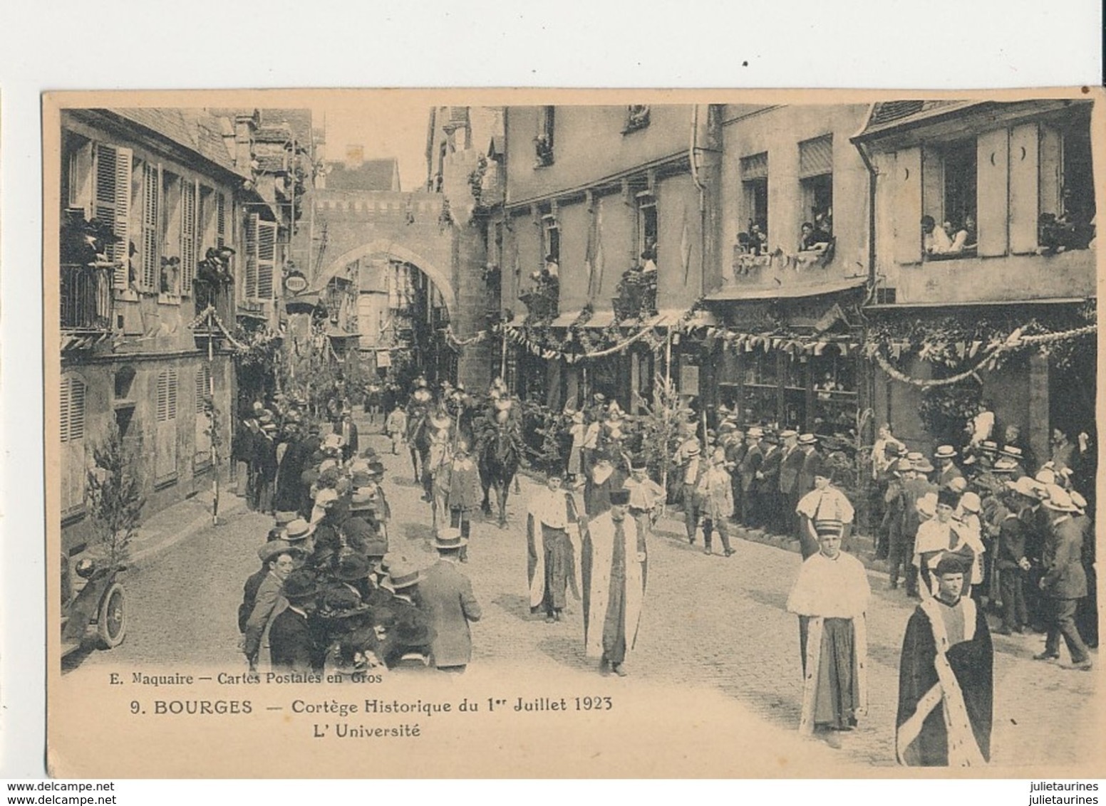 18 BOURGES CORTEGE HISTORIQUE 1923 L UNIVERSITE CPA BON ETAT - Bourges