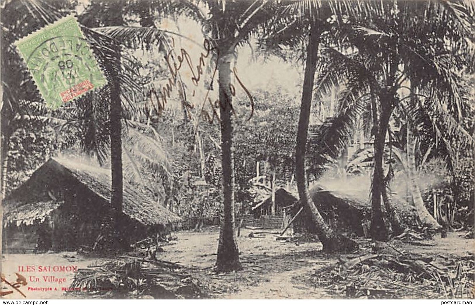 Solomon Isl. - A Native Village - Publ. A. Bergeret. - Solomon Islands