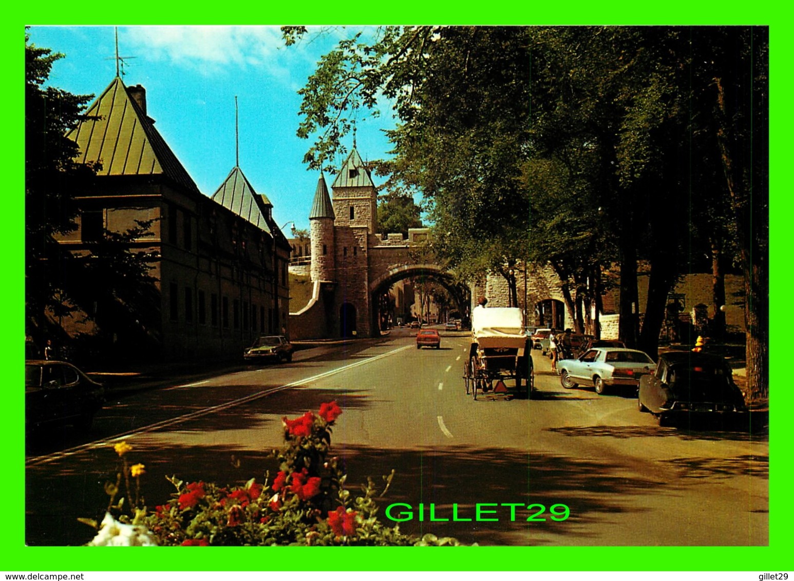 QUÉBEC - LA PORTE SAINT-LOUIS, VUE DE LA RUE D'AUTEUIL - ANIMÉE - JC RICARD INC - - Québec – Les Portes